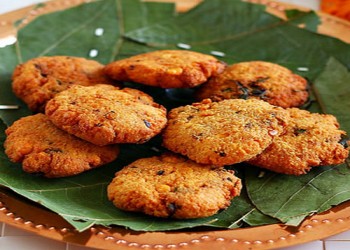 Aama Vada (ஆமை வடை)