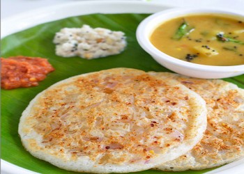 Oothappam (ஊத்தாப்பம்)