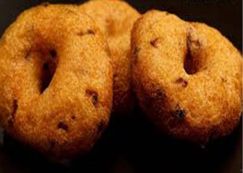 Uluntha Vada (உளுந்த வடை)